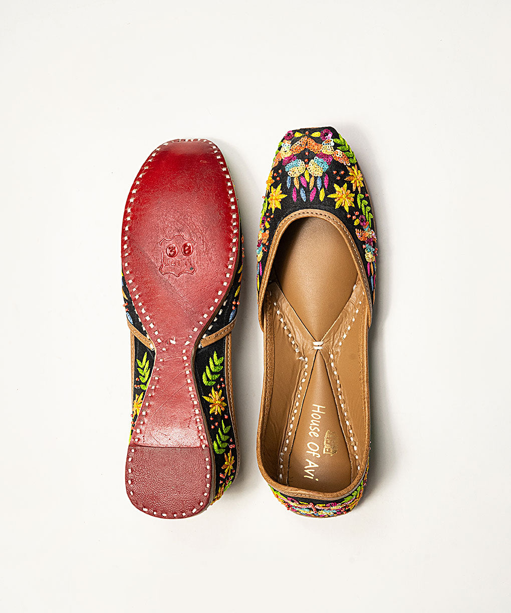 CHIKA-PIKA Jutti Genuine Leather Footwear