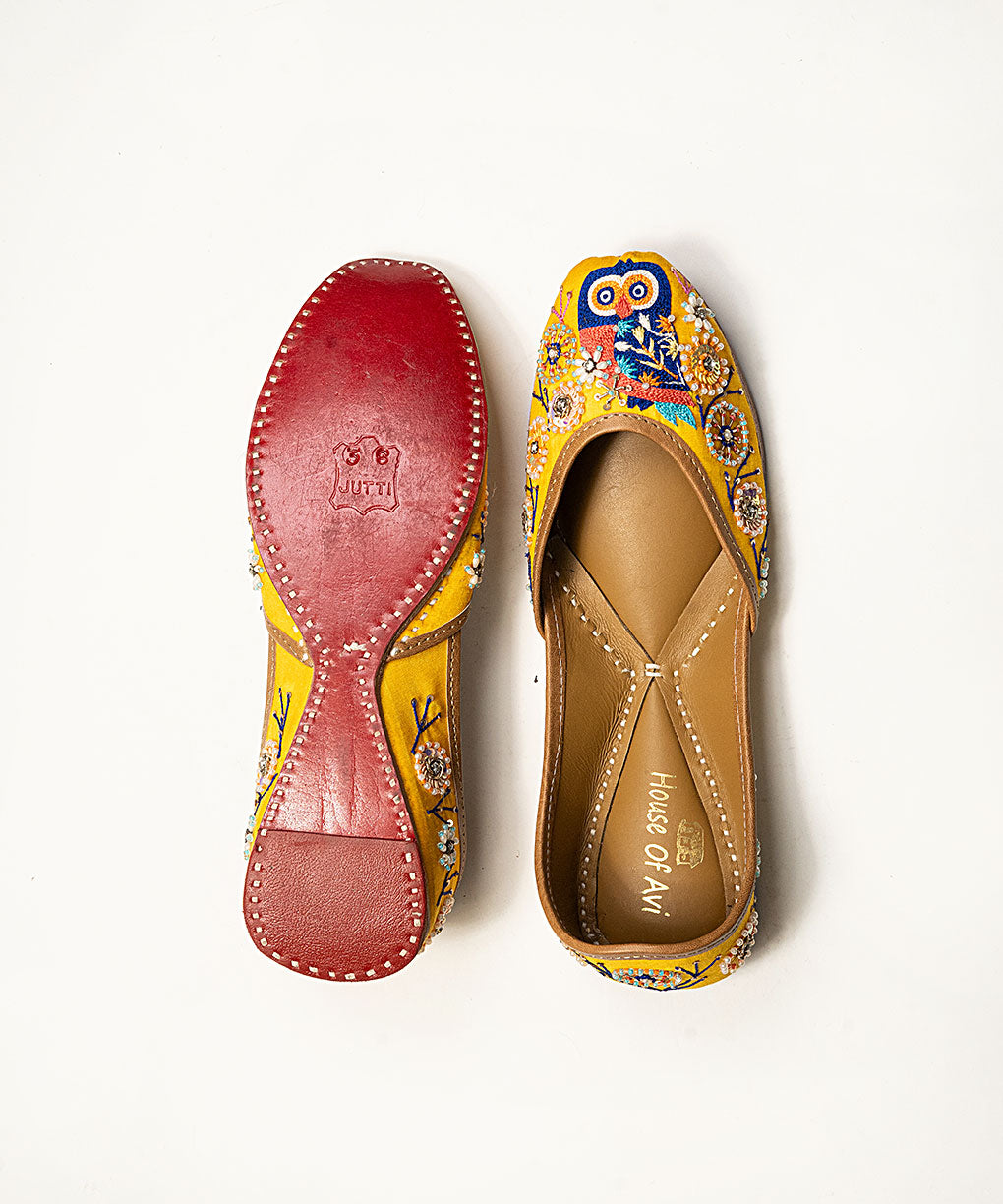 Gullu Ke Ullu Jutti Genuine Leather Footwear