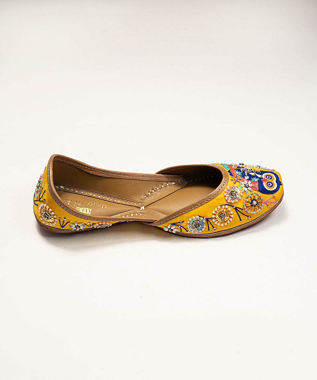 Gullu Ke Ullu Jutti Genuine Leather Footwear