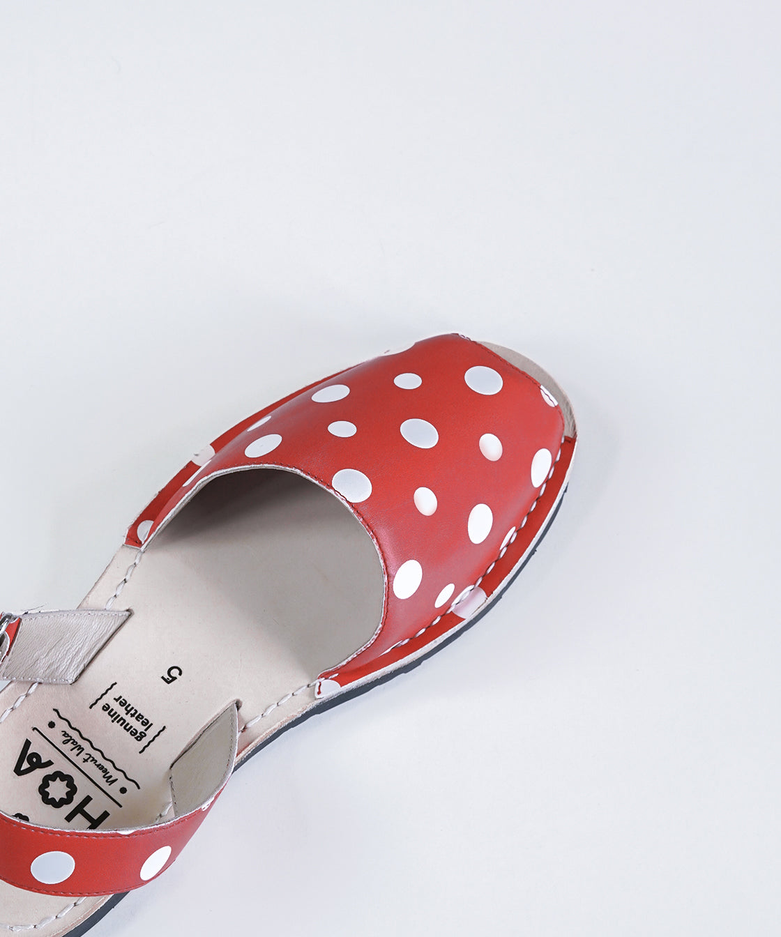 Red Polka Avircazz Sandals