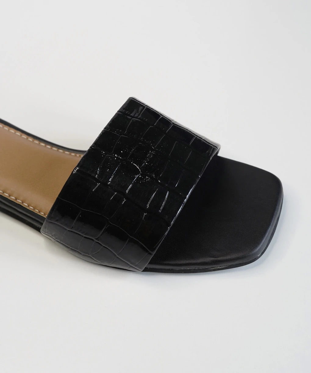 Black Slip On Flats