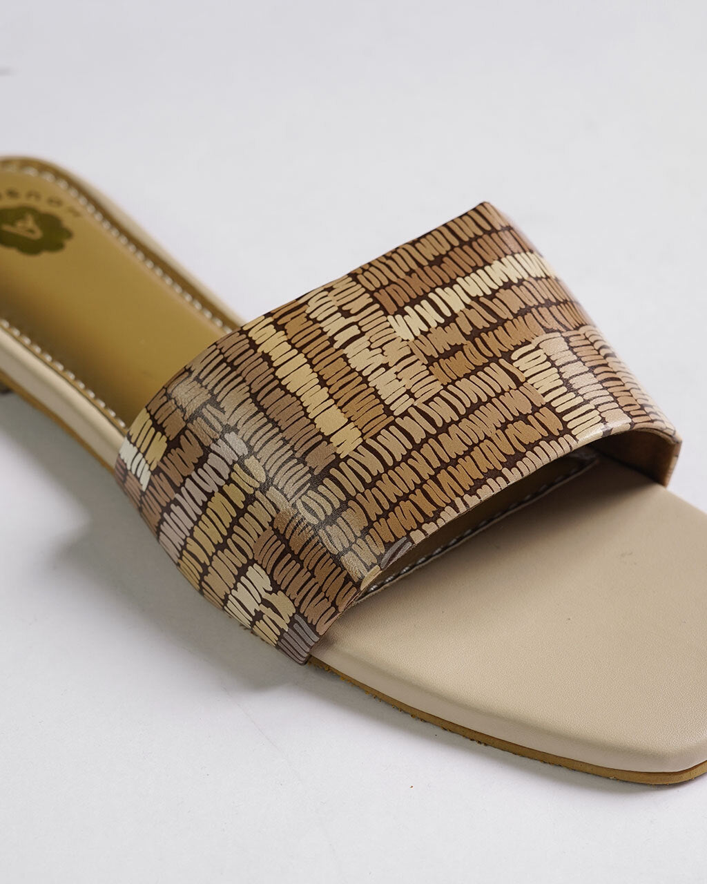 Woody Slip on Flats