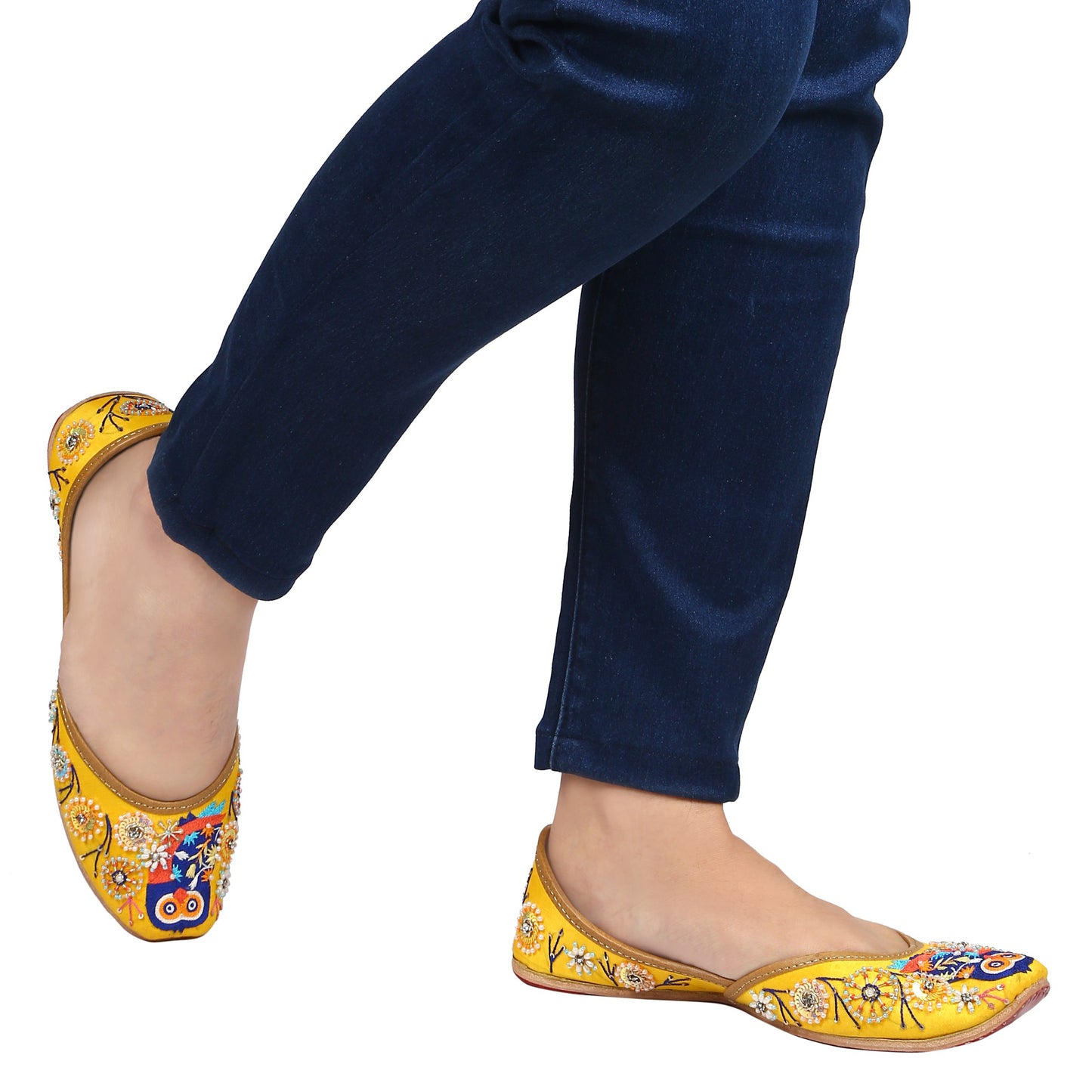 Gullu Ke Ullu Jutti Genuine Leather Footwear