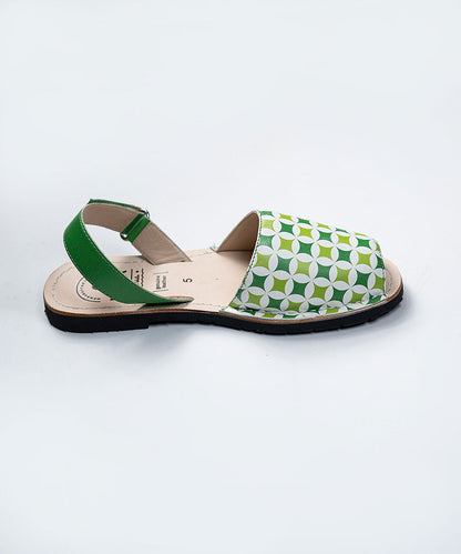 Puff Puff Pass Avircazz Sandals