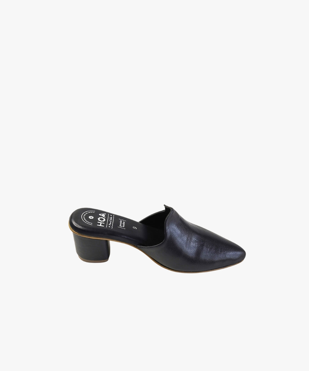 Black-Block Mules Heels