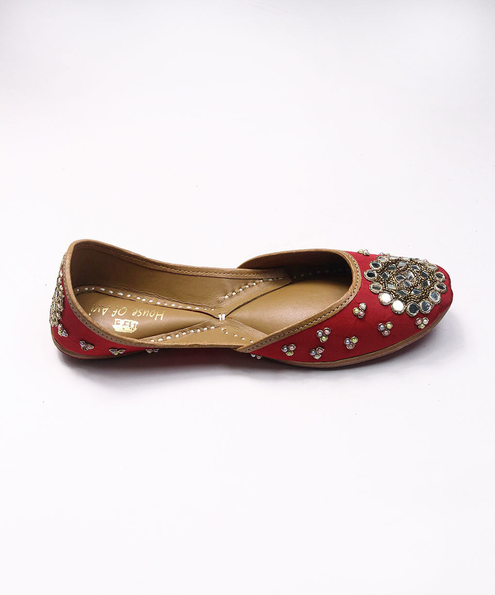 Meerut Ki Dulhan Jutti Genuine Leather Footwear