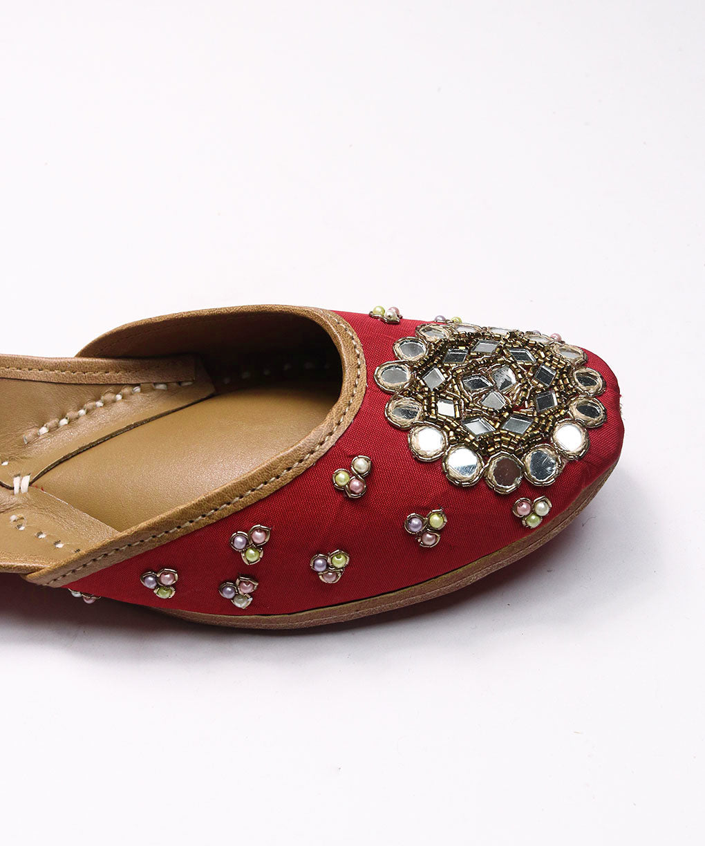 Meerut Ki Dulhan Jutti Genuine Leather Footwear